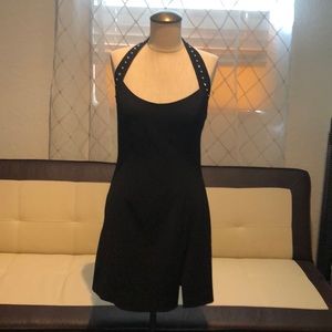Cache Halter black flirty dress with slit